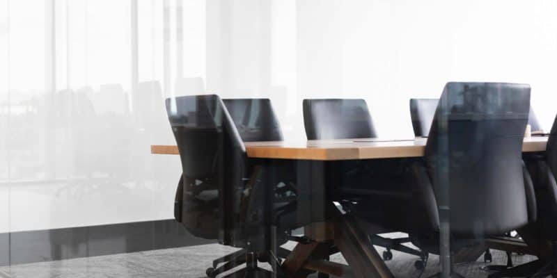 AI Employment Impact: Analyzing Job Displacement and Creation